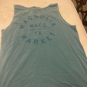 Like new Waco market tank